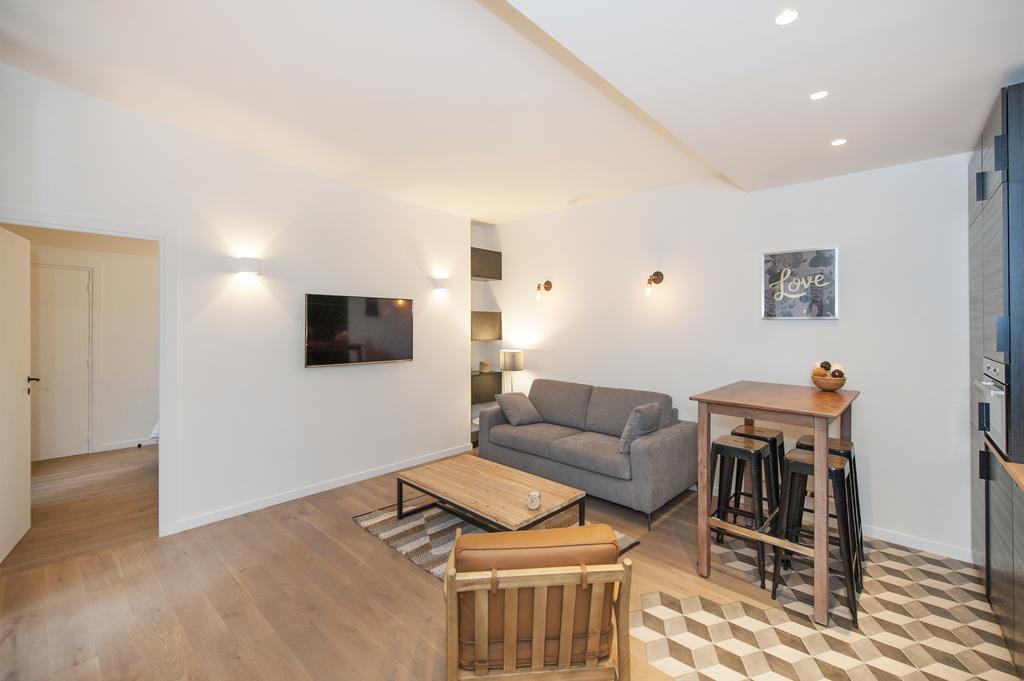 Pick A Flat'S Apartment In Le Marais - Rue Sainte Croix De La Bretonnerie Paris Room photo